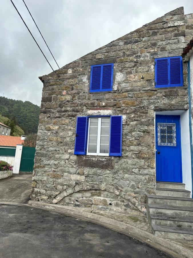 Вілла Casa Do Moinho Faial da Terra Екстер'єр фото
